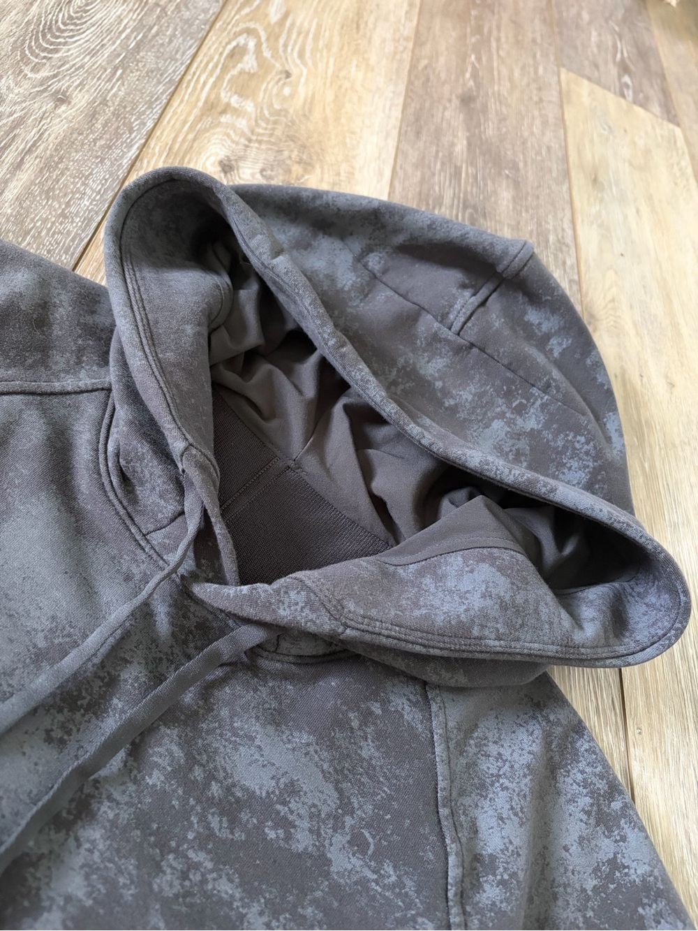 Lululemon Men’s City Sweat Pullover Hoodie Size Medium - Picture 4 of 7